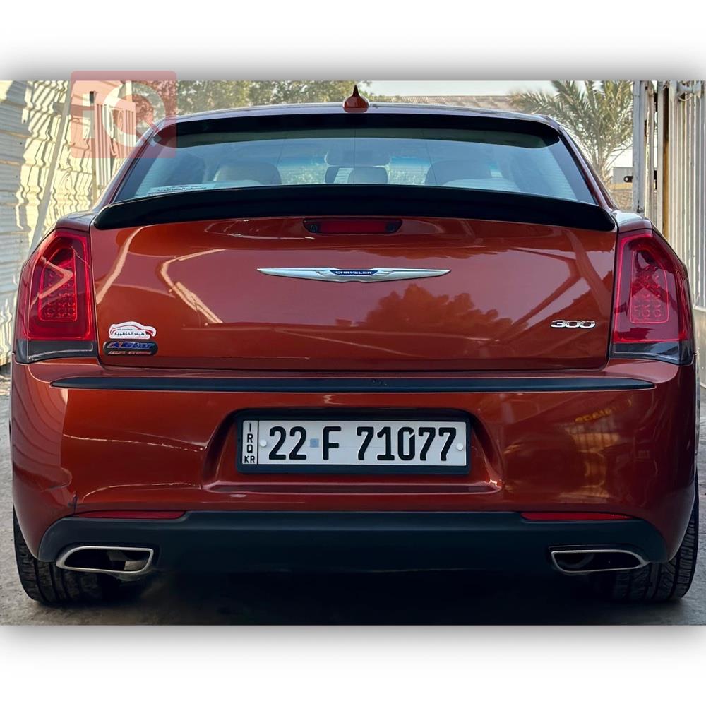 کرایسلەر 300